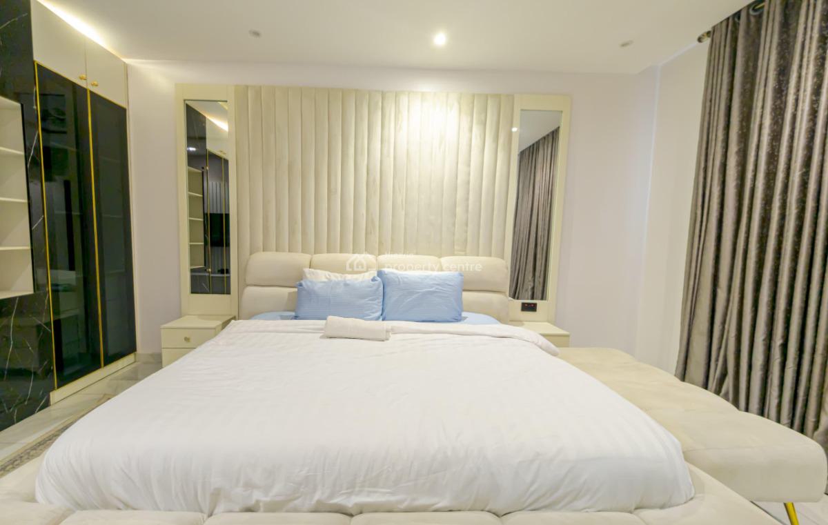 Nicely Furnished 2 Bedroom Apartment, Lekki Phase 1, Lekki, Lagos, Flat / Apartment Short Let