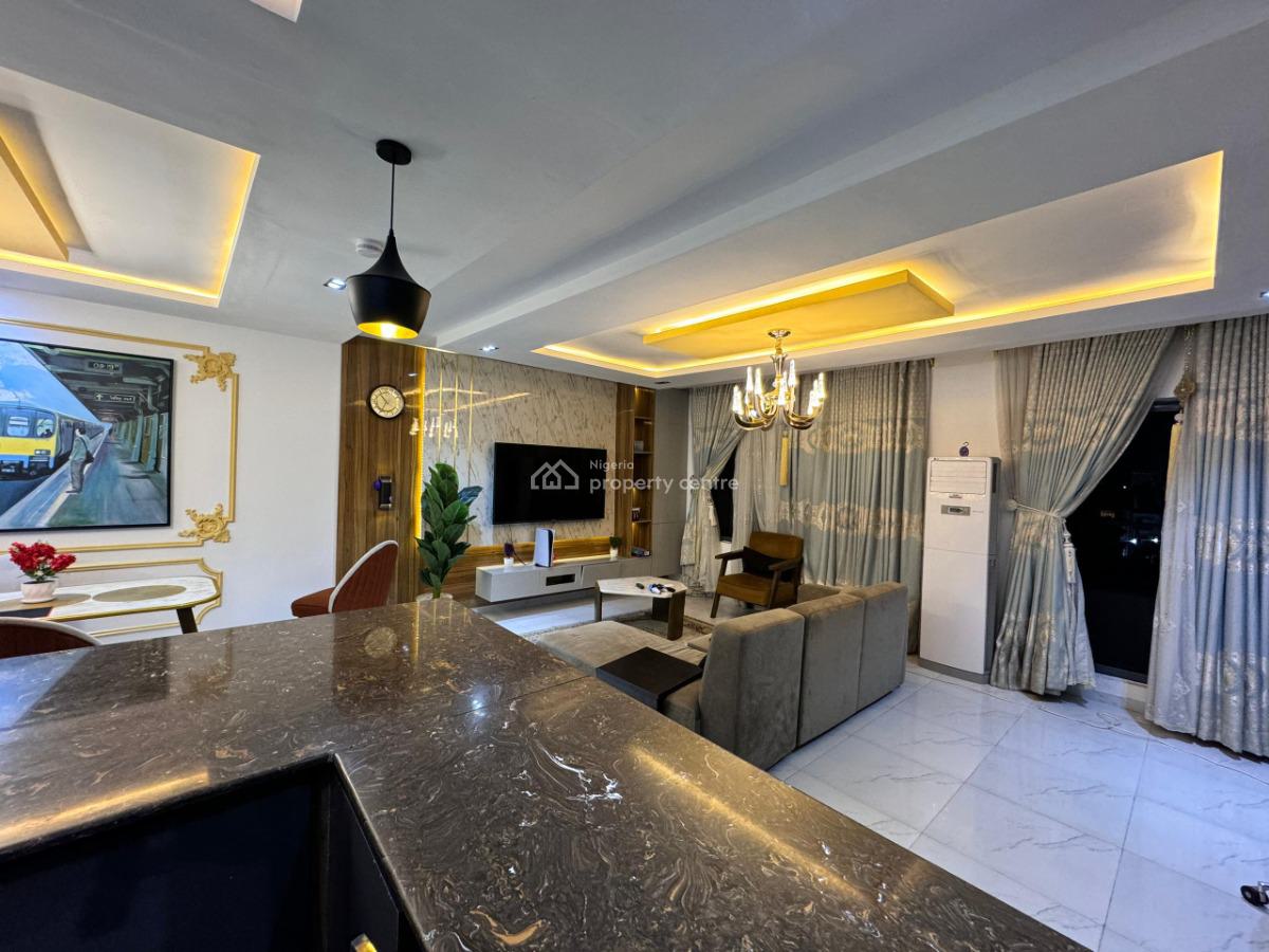 Nicely Furnished 2 Bedroo Apartment, Lekki Phase 1, Lekki, Lagos, Flat / Apartment Short Let