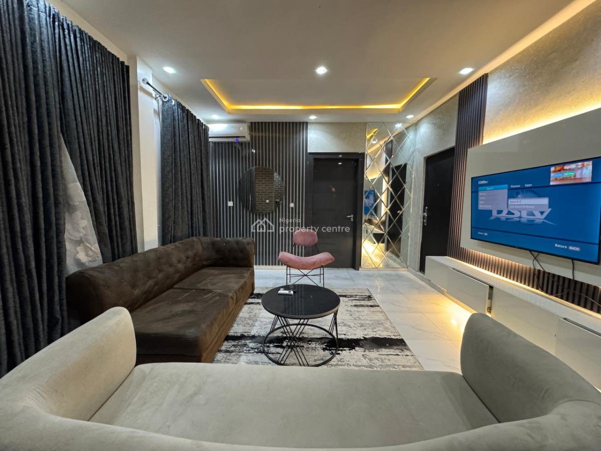 Nicely Furnished 1 Bedroom Apartment, Lekki Phase 1, Lekki, Lagos, Flat / Apartment Short Let