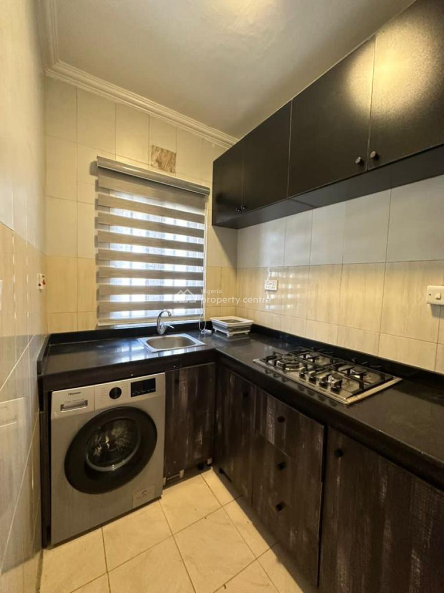 Nicely Furnished 1 Bedroom Apartment, Lekki Phase 1, Lekki, Lagos, Flat / Apartment Short Let