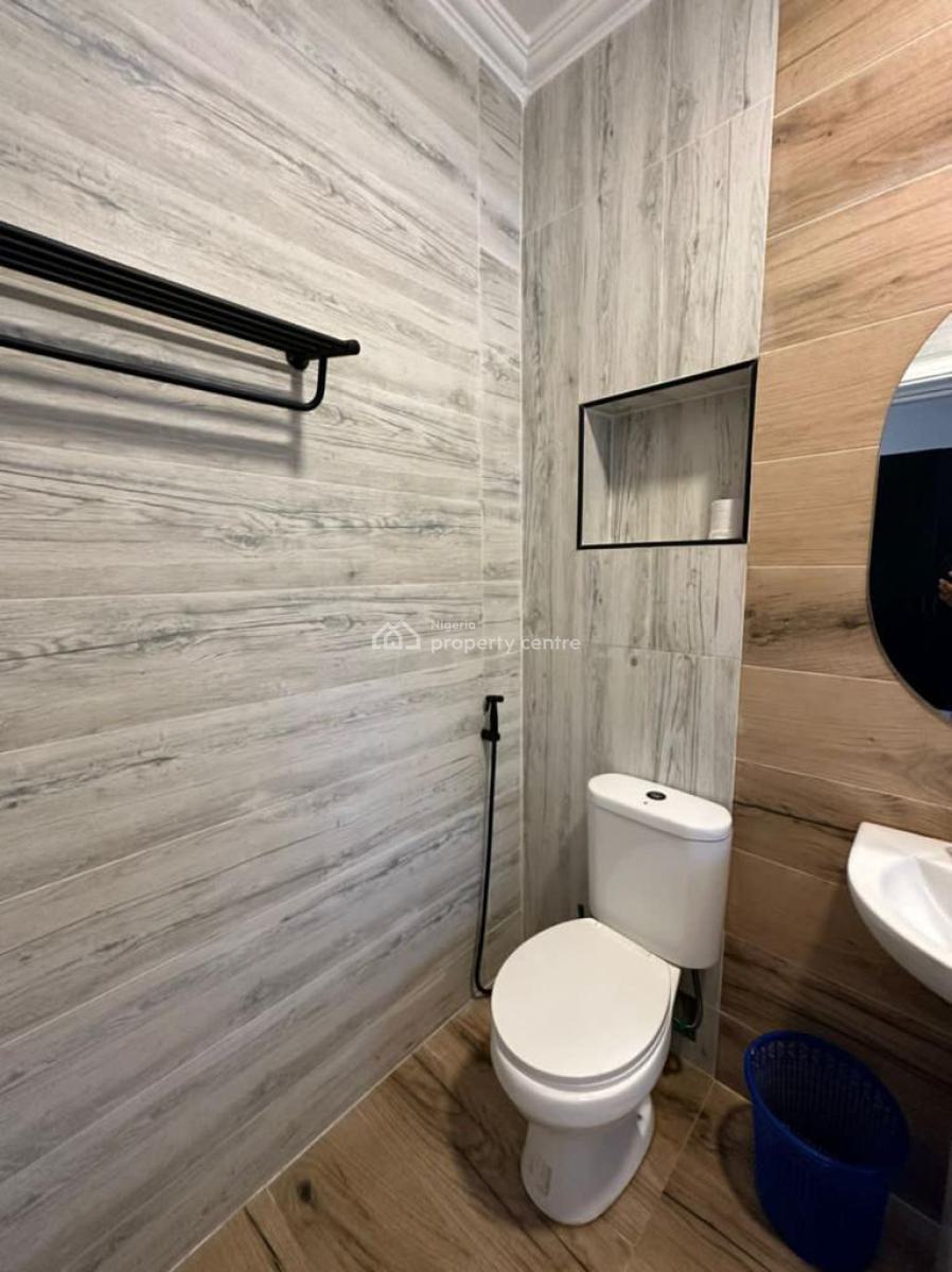 Nicely Furnished 1 Bedroom Apartment, Lekki Phase 1, Lekki, Lagos, Flat / Apartment Short Let