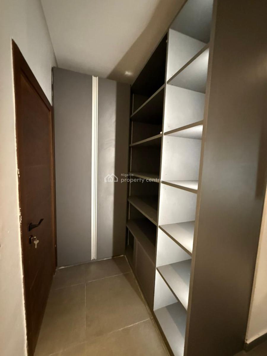 Nicely Furnished 3 Bedroom Apartment, Banana Island, Ikoyi, Lagos, Flat / Apartment Short Let