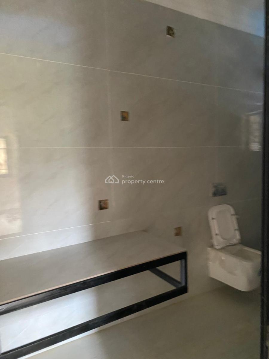 3-bedroom Apartment Condo, Lekki Phase 1, Lekki, Lagos, Flat / Apartment for Rent