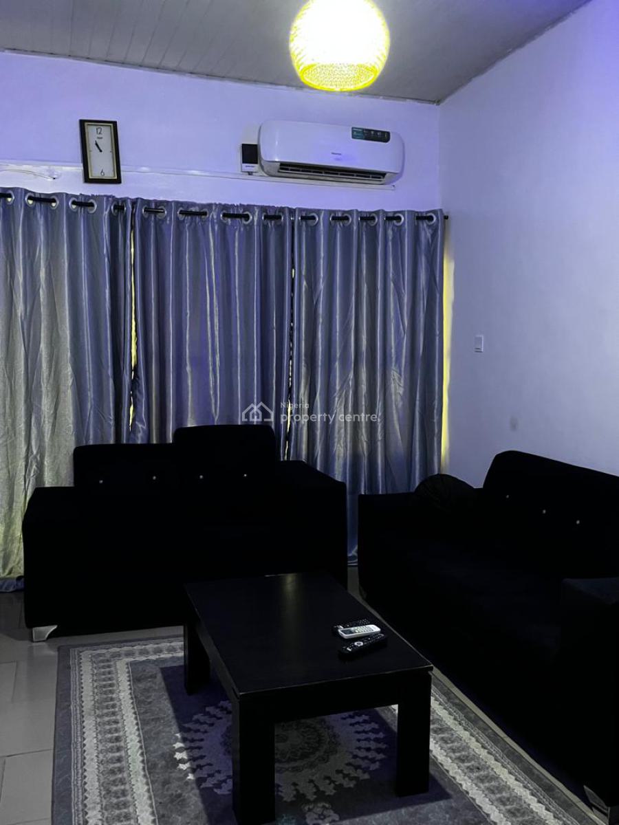 Nicely Furnished 1 Bedroom Apartment, Ajah, Lagos, Flat / Apartment Short Let