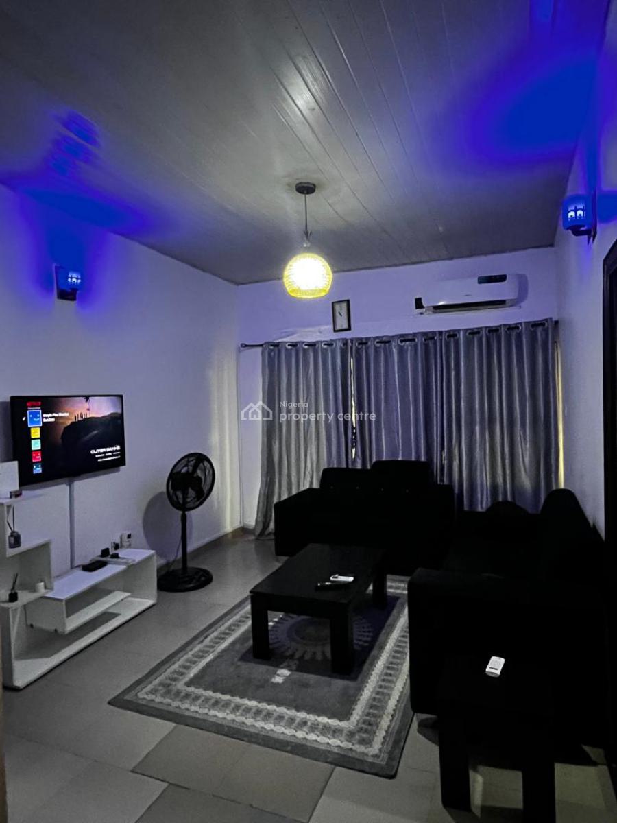 Nicely Furnished 1 Bedroom Apartment, Ajah, Lagos, Flat / Apartment Short Let