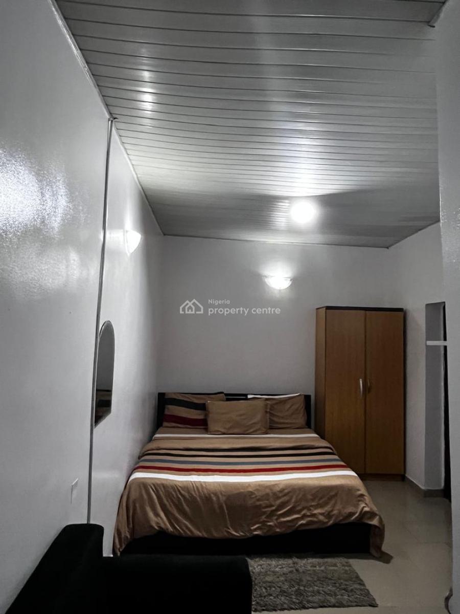 Nicely Furnished 1 Bedroom Apartment, Ajah, Lagos, Flat / Apartment Short Let