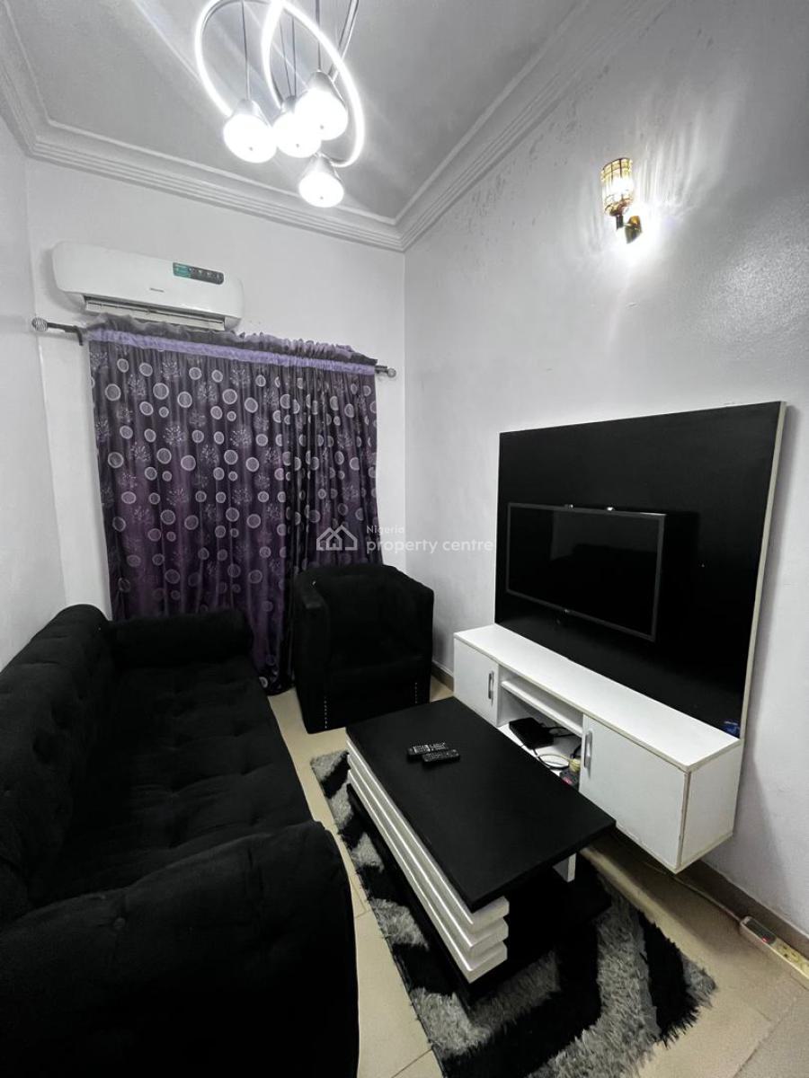 Nicely Furnished 1 Bedroom Apartment, Ajah, Lagos, Flat / Apartment Short Let
