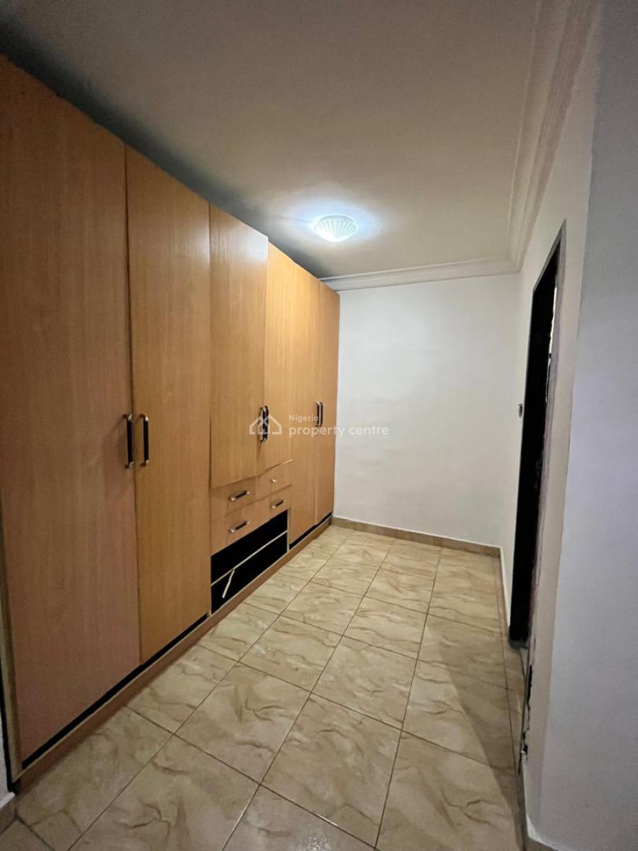 Nicely Furnished 3 Bedroom Apartment, Ajah, Lagos, Flat / Apartment Short Let
