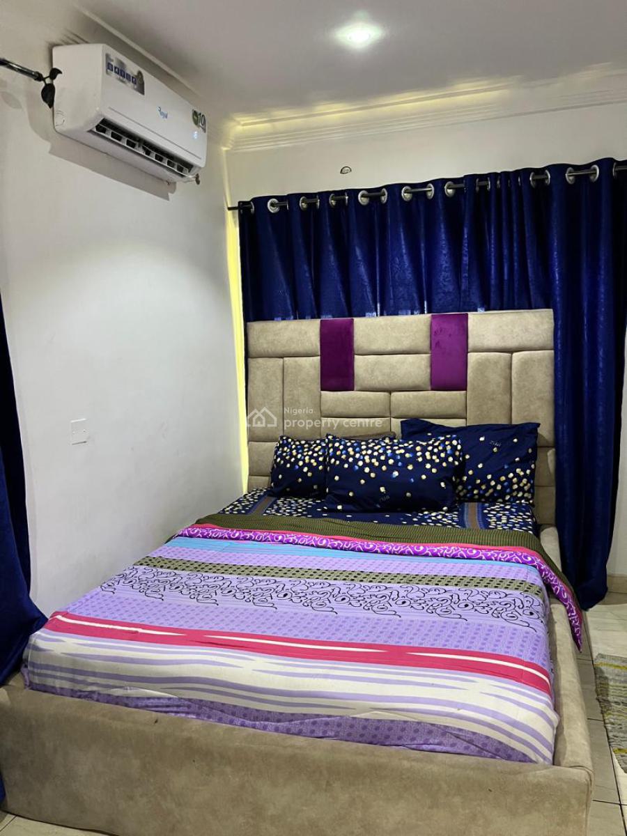 Nicely Furnished 3 Bedroom Apartment, Ajah, Lagos, Flat / Apartment Short Let