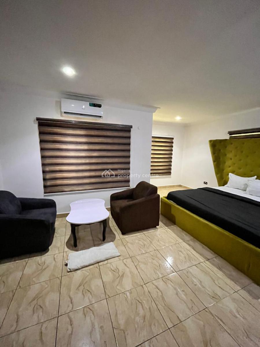 Nicely Furnished 3 Bedroom Apartment, Ajah, Lagos, Flat / Apartment Short Let