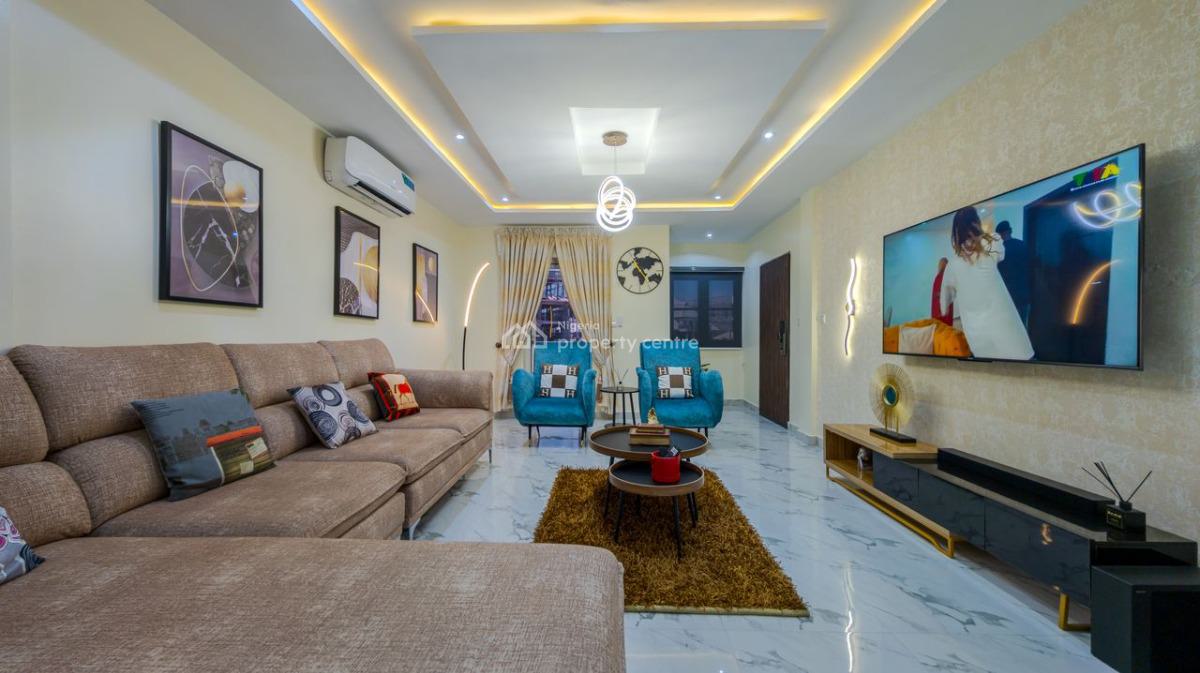 Nicely Furnished 2 Bedroom Apartment, Osapa, Lekki, Lagos, Flat / Apartment Short Let
