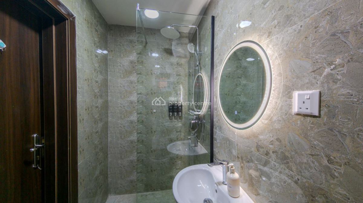 Nicely Furnished 2 Bedroom Apartment, Osapa, Lekki, Lagos, Flat / Apartment Short Let