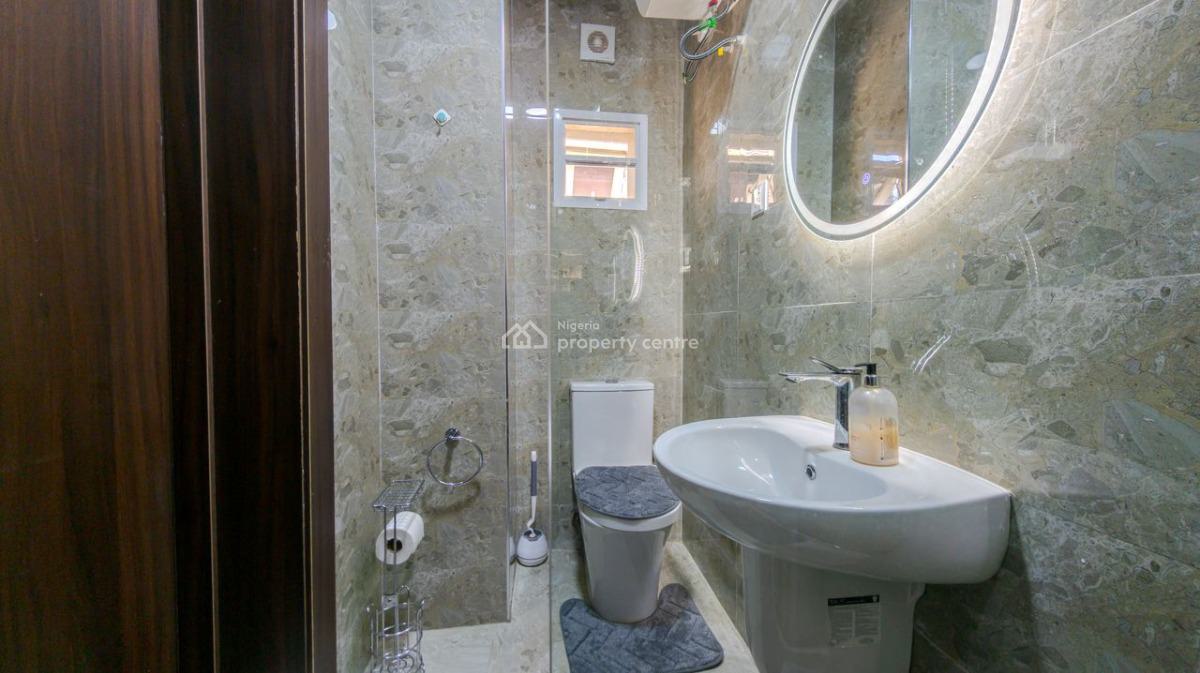 Nicely Furnished 2 Bedroom Apartment, Osapa, Lekki, Lagos, Flat / Apartment Short Let