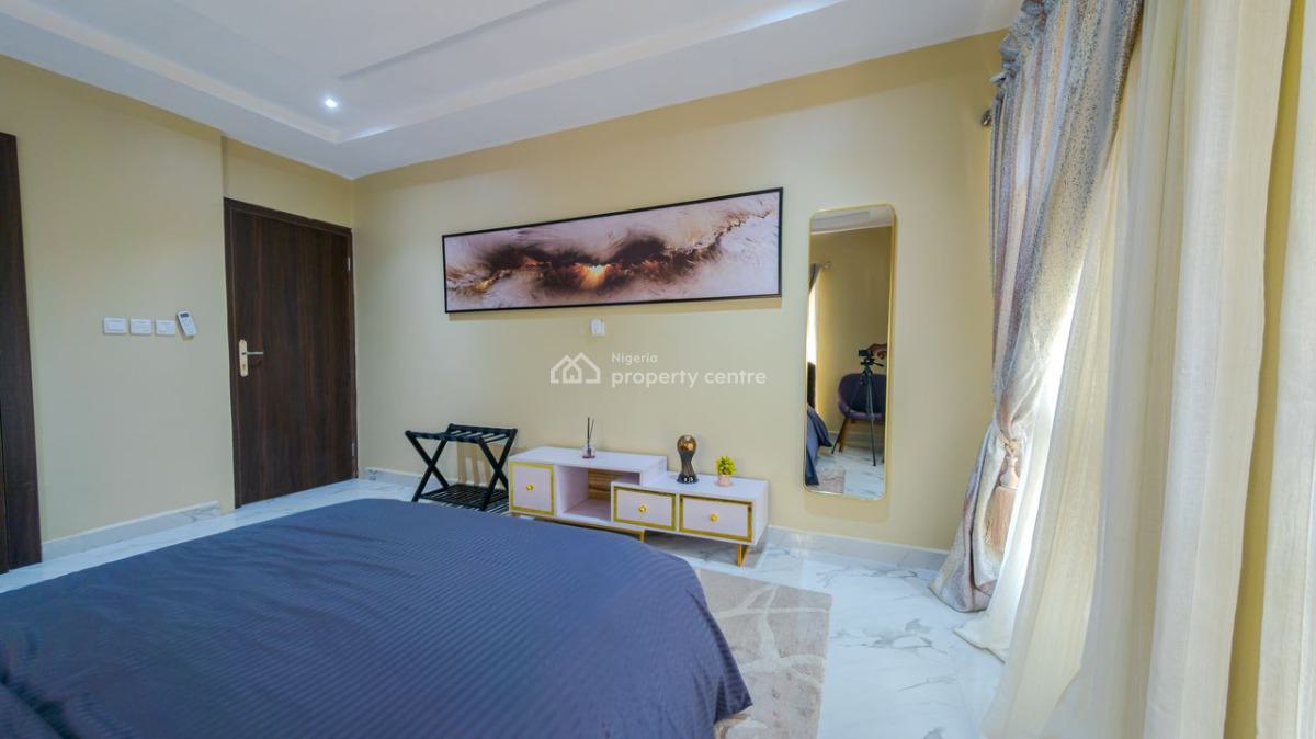 Nicely Furnished 2 Bedroom Apartment, Osapa, Lekki, Lagos, Flat / Apartment Short Let