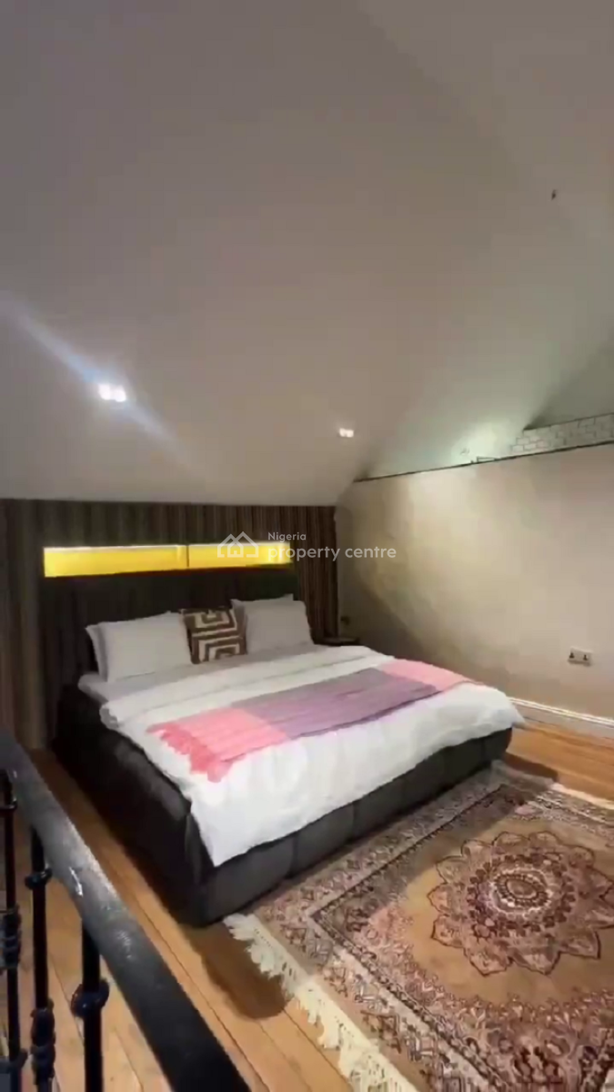 Nicely Furnished 2 Bedroom Apartment, Lekki Phase 1, Lekki, Lagos, Flat / Apartment Short Let