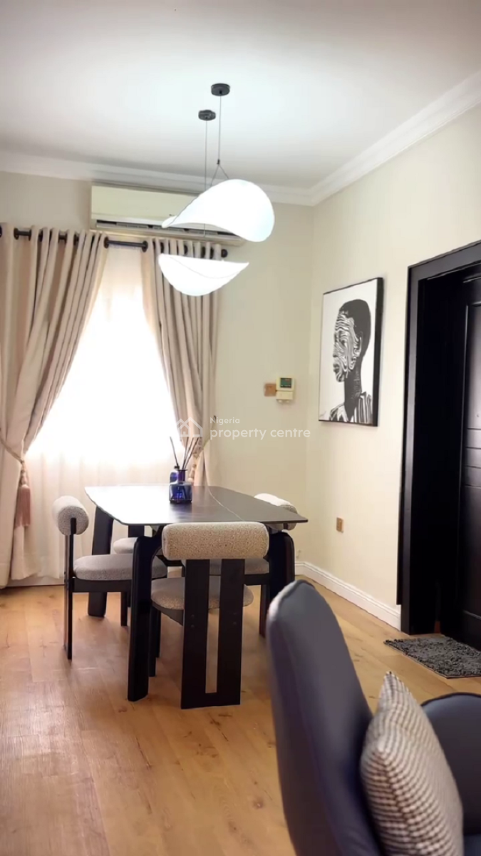 Nicely Furnished 3 Bedroom Apartment, Lekki Phase 1, Lekki, Lagos, Flat / Apartment Short Let