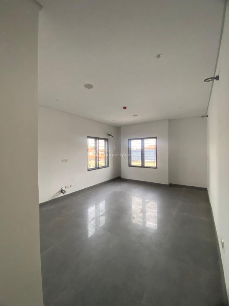 5-bedroom Detached Duplex with 2 Bqs, Lekki Phase 1, Lekki, Lagos, Detached Duplex for Sale