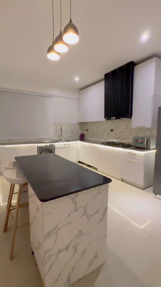 Nicely Furnished 4 Bedroom Apartment, Ikate, Lekki, Lagos, Flat / Apartment Short Let