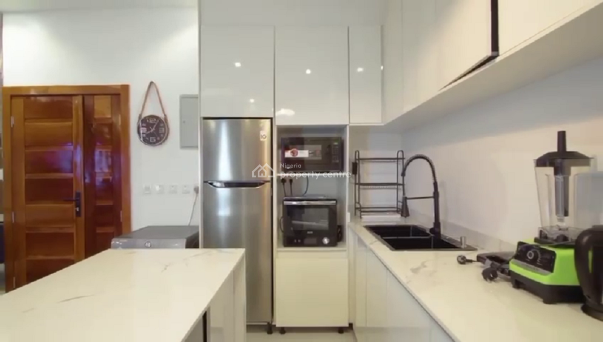 Nicely Furnished 2 Bedroom Apartment, Lekki, Lagos, Flat / Apartment Short Let