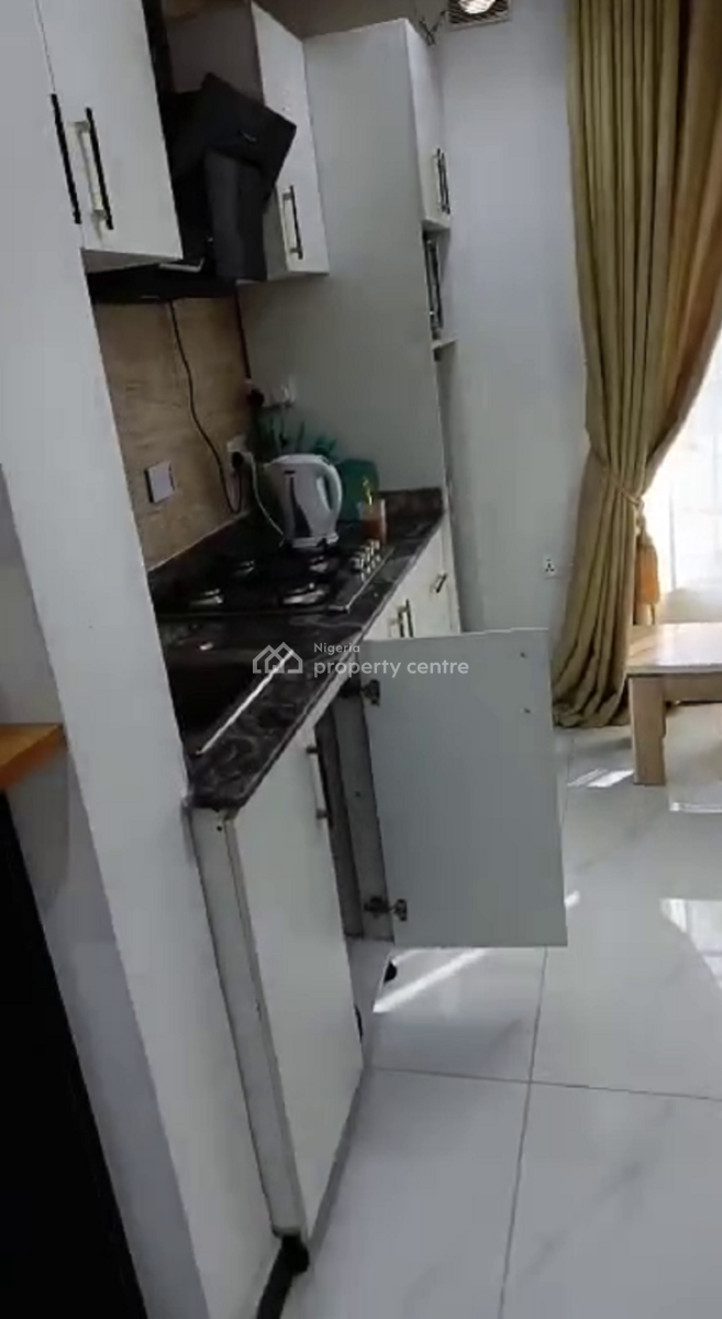 Nicely Furnished 1 Bedroom Apartment, Ajao Estate, Isolo, Lagos, Flat / Apartment Short Let
