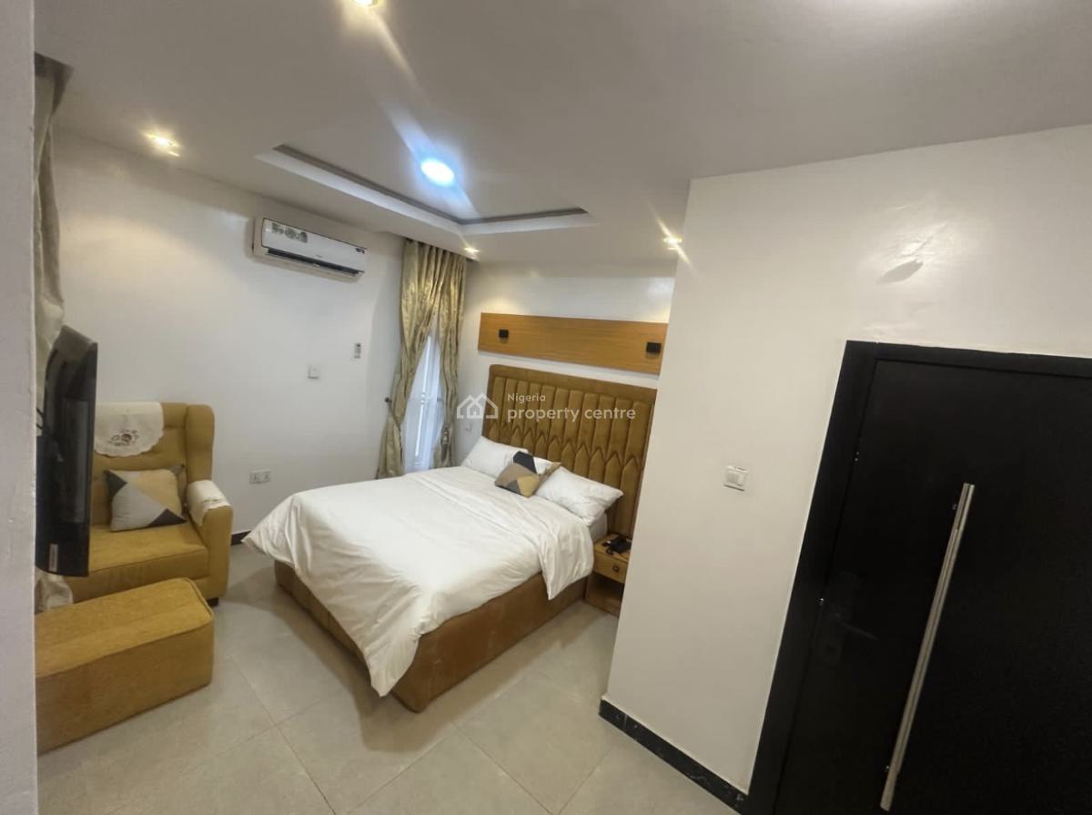 Nicely Furnished 2 Bedroom Apartment, Ajao Estate, Isolo, Lagos, Flat / Apartment Short Let