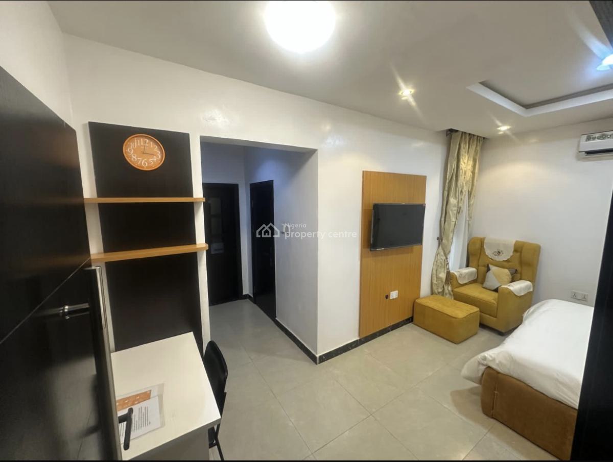 Nicely Furnished 2 Bedroom Apartment, Ajao Estate, Isolo, Lagos, Flat / Apartment Short Let