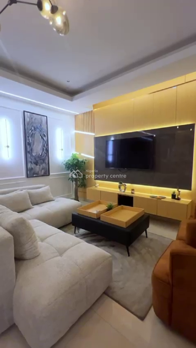 Nicely Furnished 3 Bedroom Apartment, Lekki Phase 1, Lekki, Lagos, Flat / Apartment Short Let