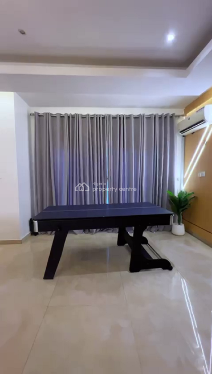 Nicely Furnished 3 Bedroom Apartment, Lekki Phase 1, Lekki, Lagos, Flat / Apartment Short Let