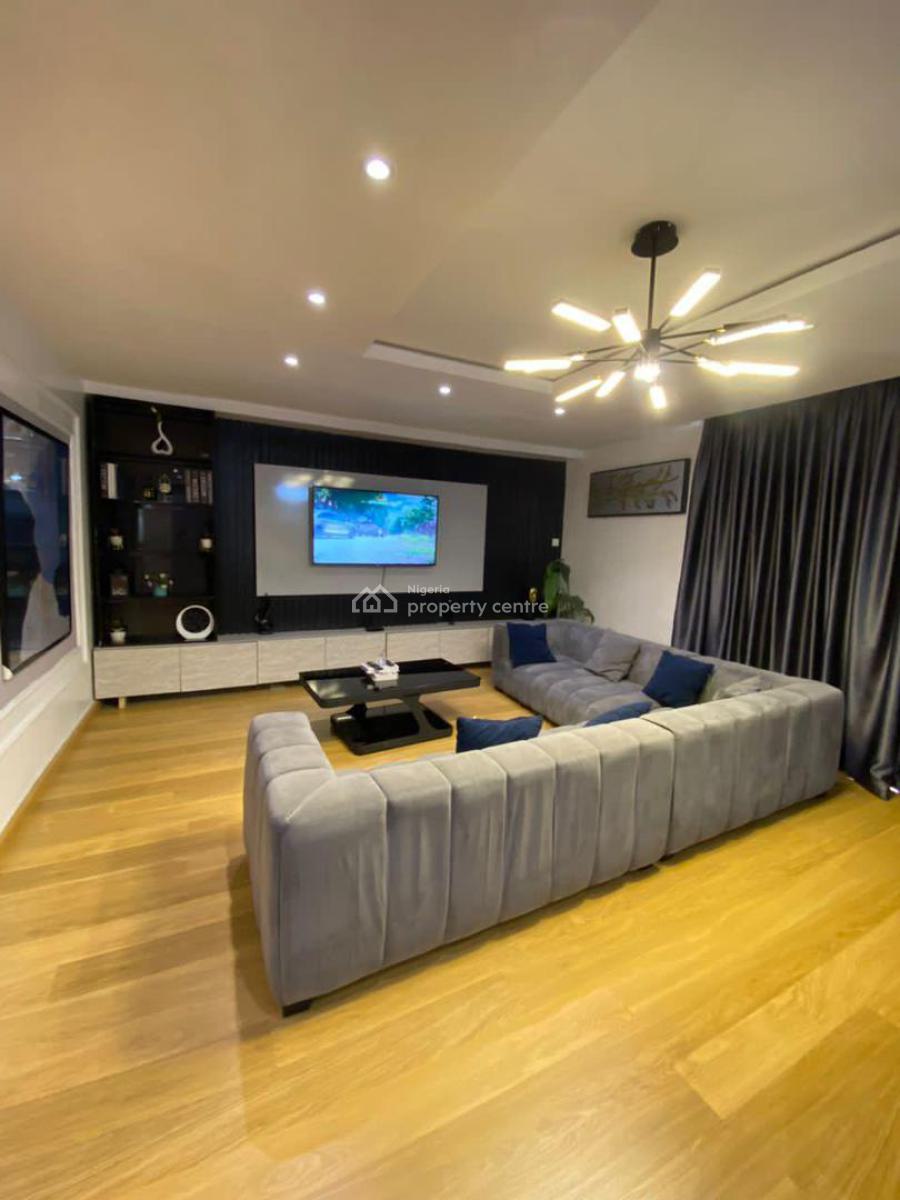 Nicely Furnished 3 Bedroom Apartment, Lekki Phase 1, Lekki, Lagos, Flat / Apartment Short Let