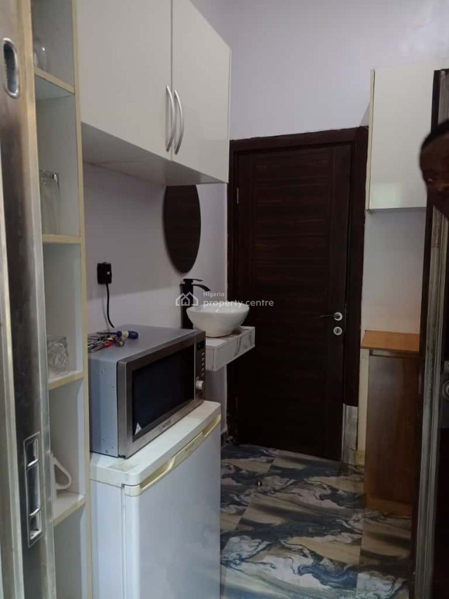 Fully Furnished Mini Flat (one Bedroom Apartment), Gated and Secured Estate Off Shoprite Road, Osapa, Osapa, Lekki, Lagos, Mini Flat (room and Parlour) for Rent