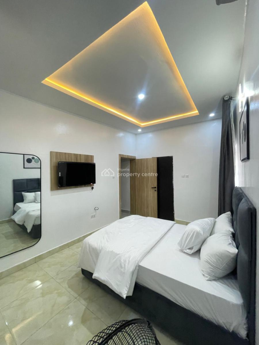 Eunice Exquisitely Furnished 3 Bedroom Apartment, Jahi, Abuja, Flat / Apartment Short Let