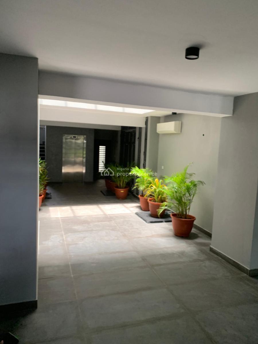 3 Bedrooms Apartment, Lekki Phase 1, Lekki, Lagos, Flat / Apartment for Sale