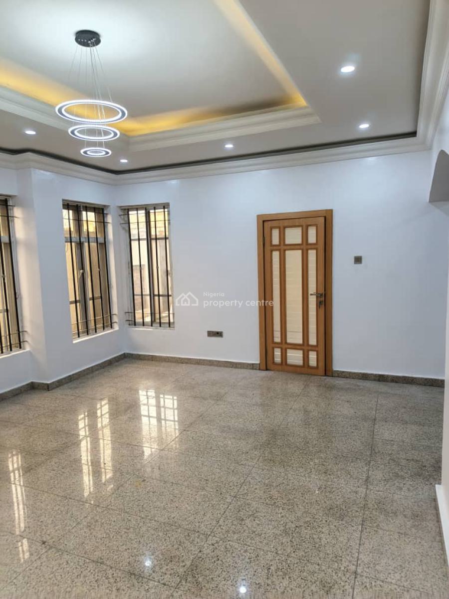 Relatively Brand New Luxury 4bedroom Terrace Duplex Lovely & Aesthetic, Atunrashe Estate, Gbagada, Lagos, Terraced Duplex for Sale