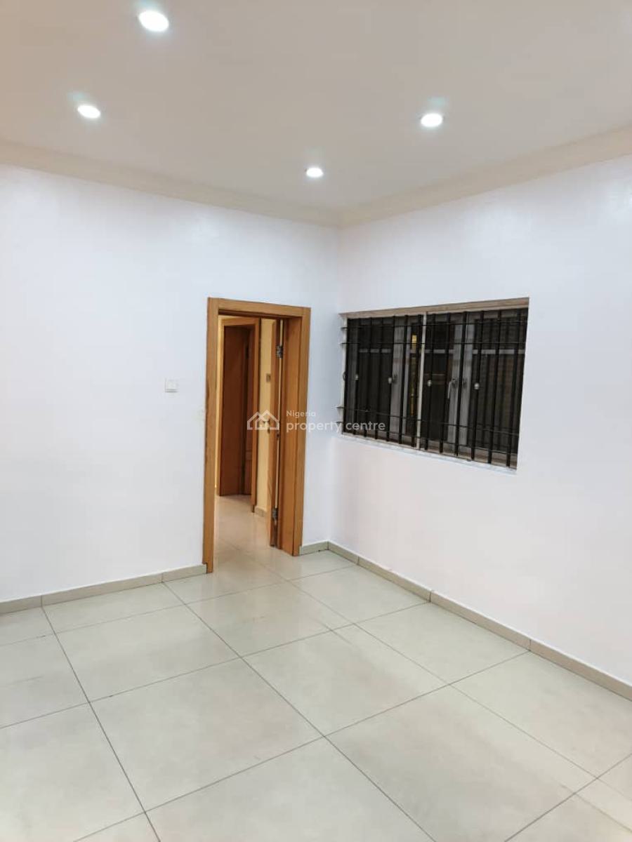 Relatively Brand New Luxury 4bedroom Terrace Duplex Lovely & Aesthetic, Atunrashe Estate, Gbagada, Lagos, Terraced Duplex for Sale