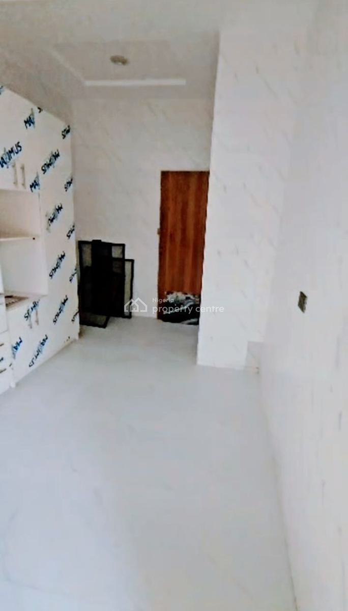 Luxury Massive Clean Contemporary 2 Bedroom Apartment Upstairs, Sangotedo Lekki, Sangotedo, Ajah, Lagos, House for Rent