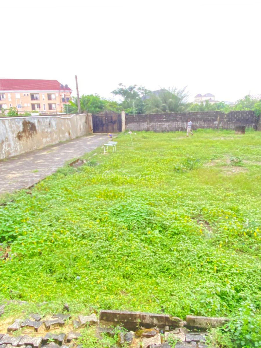 Distress 620sqm Fenced Land with 2units of Miniflat, Goodnews Estate, Sangotedo, Ajah, Lagos, Residential Land for Sale