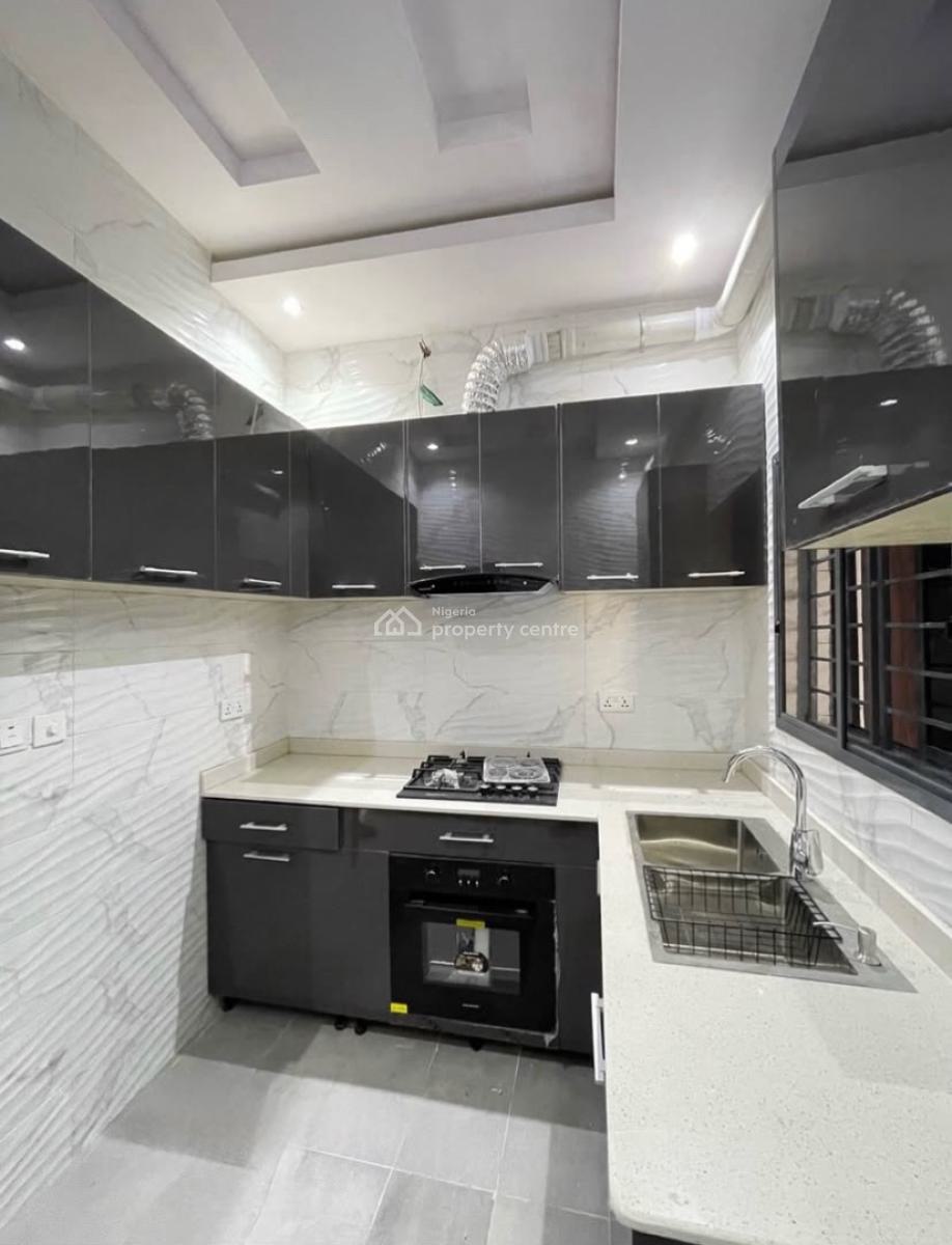 Luxury and Spacious 2 Bedroom Serviced Apartment, Lekki Phase 1, Lekki, Lagos, Flat / Apartment for Rent