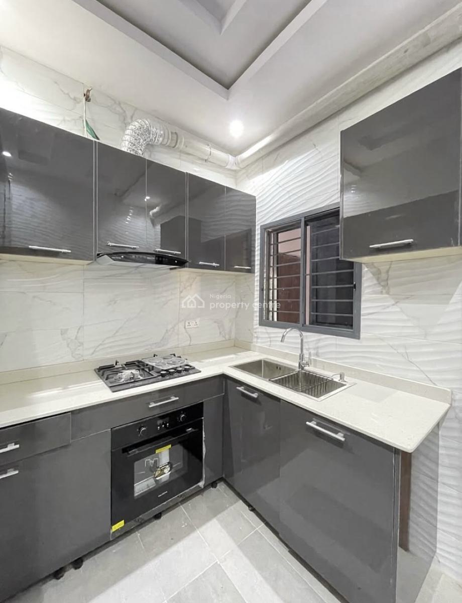 Luxury and Spacious 2 Bedroom Serviced Apartment, Lekki Phase 1, Lekki, Lagos, Flat / Apartment for Rent