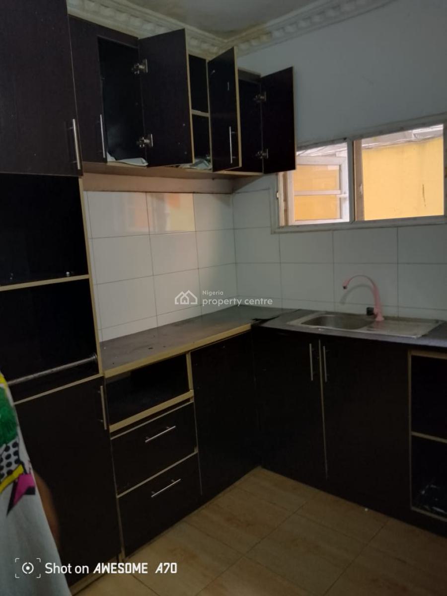 2 Bedroom Flat, Toyin, Ikeja, Lagos, Flat / Apartment for Rent