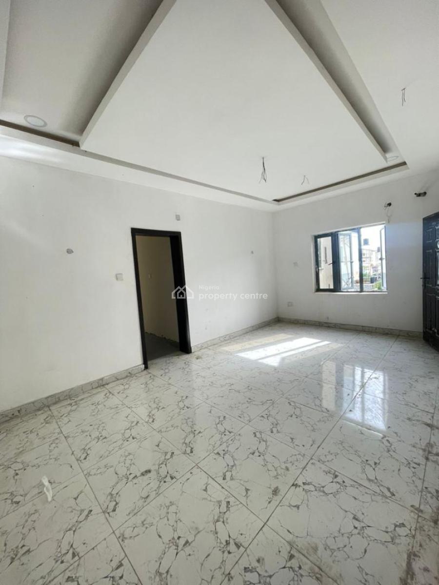 Luxury 3-bedroom Apartment Upstairs with (bq), Fully Serviced, Glacier Estate  Orchid Road Lekki, Lekki Expressway, Lekki, Lagos, House for Rent