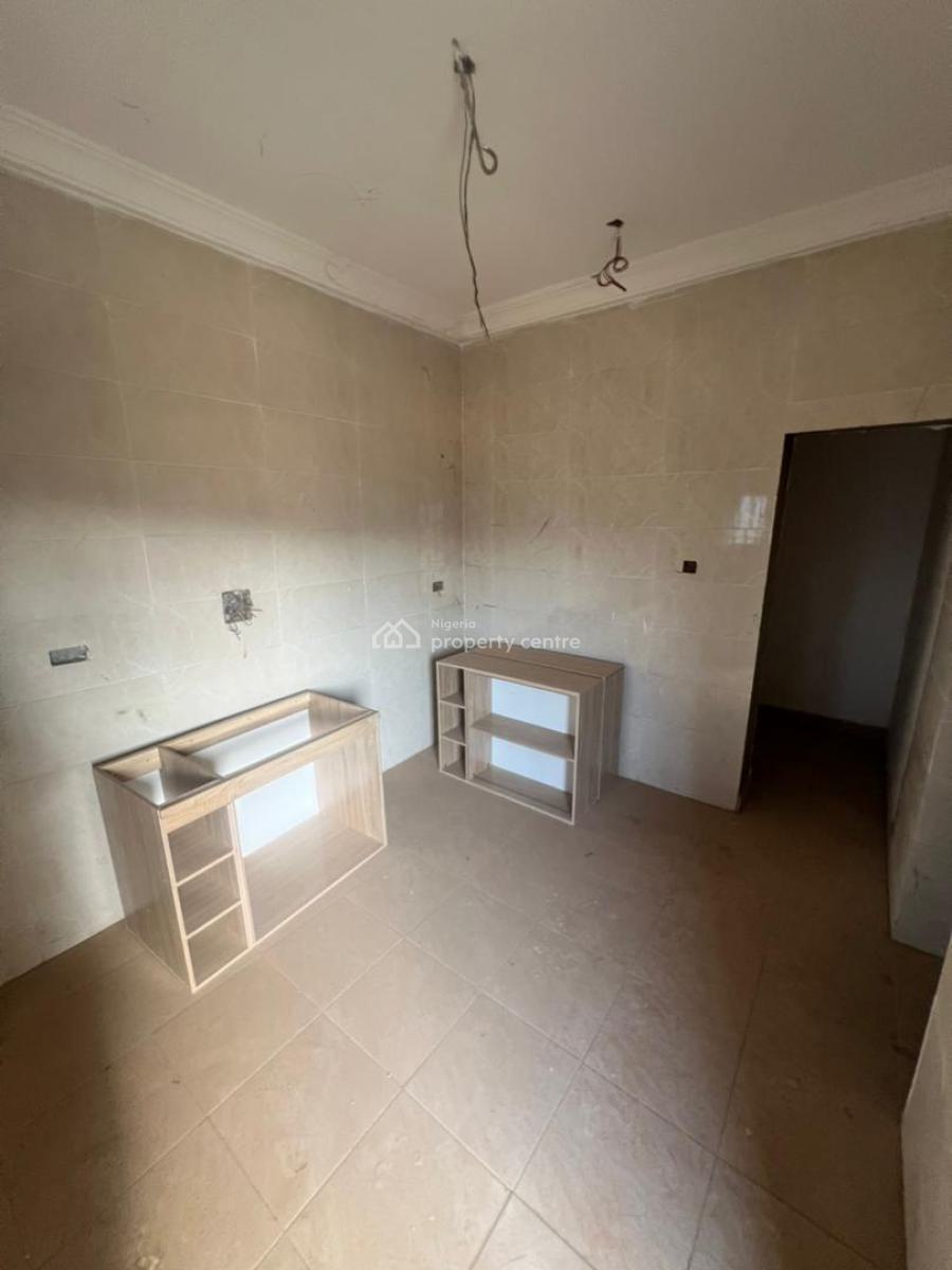 Well Built 3 Beds Flat Apartment, Jahi, Abuja, Flat / Apartment for Sale
