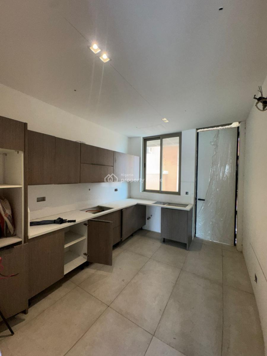 Aesthetically Pleasing 4 Bedroom Maisonette with 2 Elevators, Thoughtfully Detailed Home Within a Serene Environment, Lekki Phase 1, Lekki, Lagos, Block of Flats for Sale