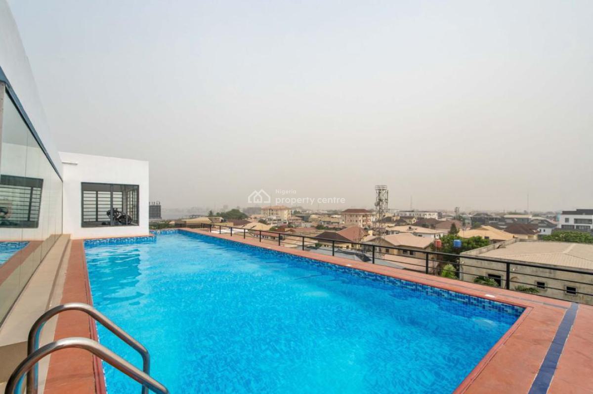 Luxury 2 Bedrooms Apartment with Rooftop Pool, Lekki Phase 1, Lekki, Lagos, Flat / Apartment Short Let