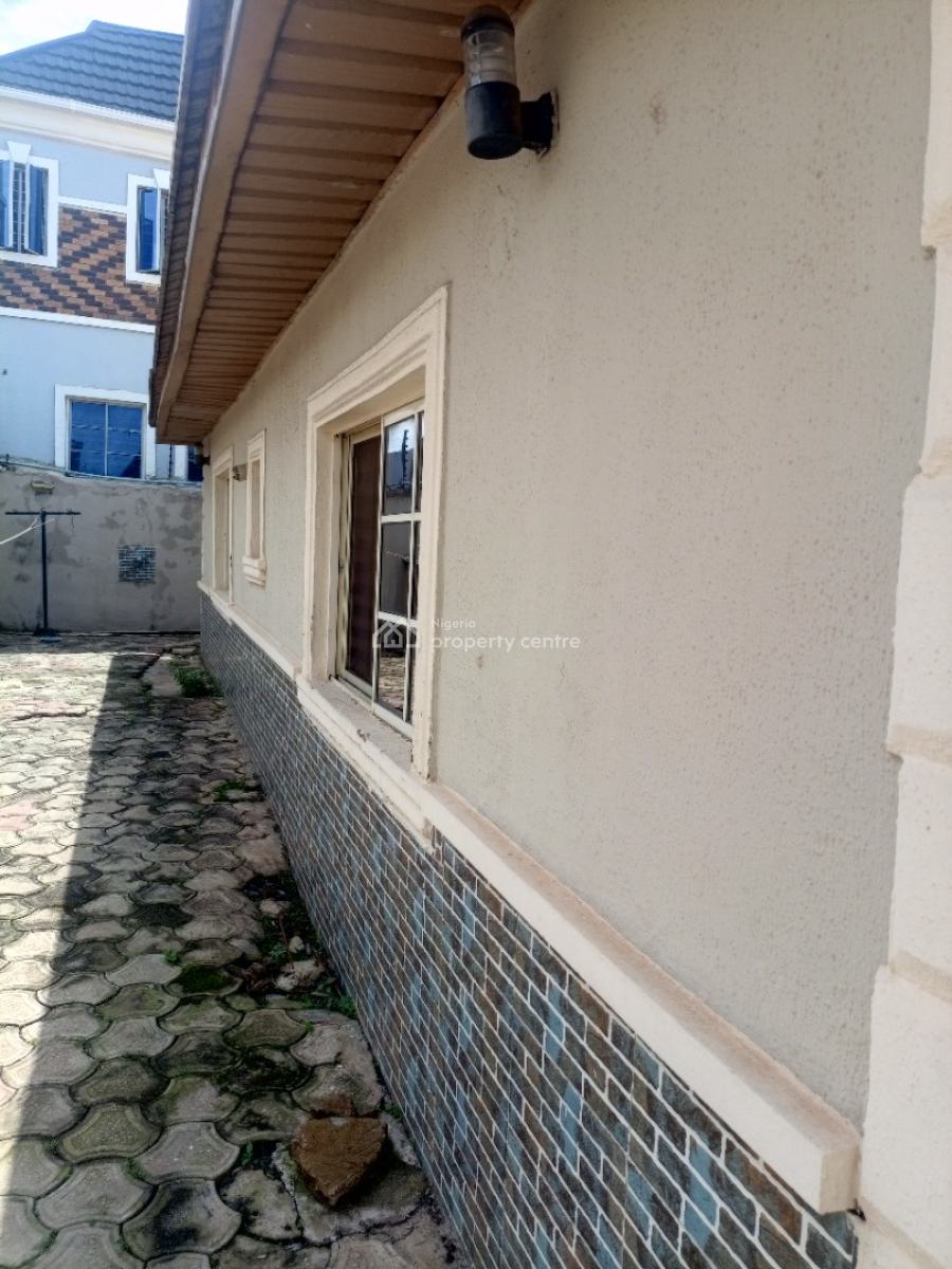 3 Bedroom Flat Two in The Compound Fenced with Gate, Anu Oluwa, Airport, Alakia, Ibadan, Oyo, Semi-detached Bungalow for Rent