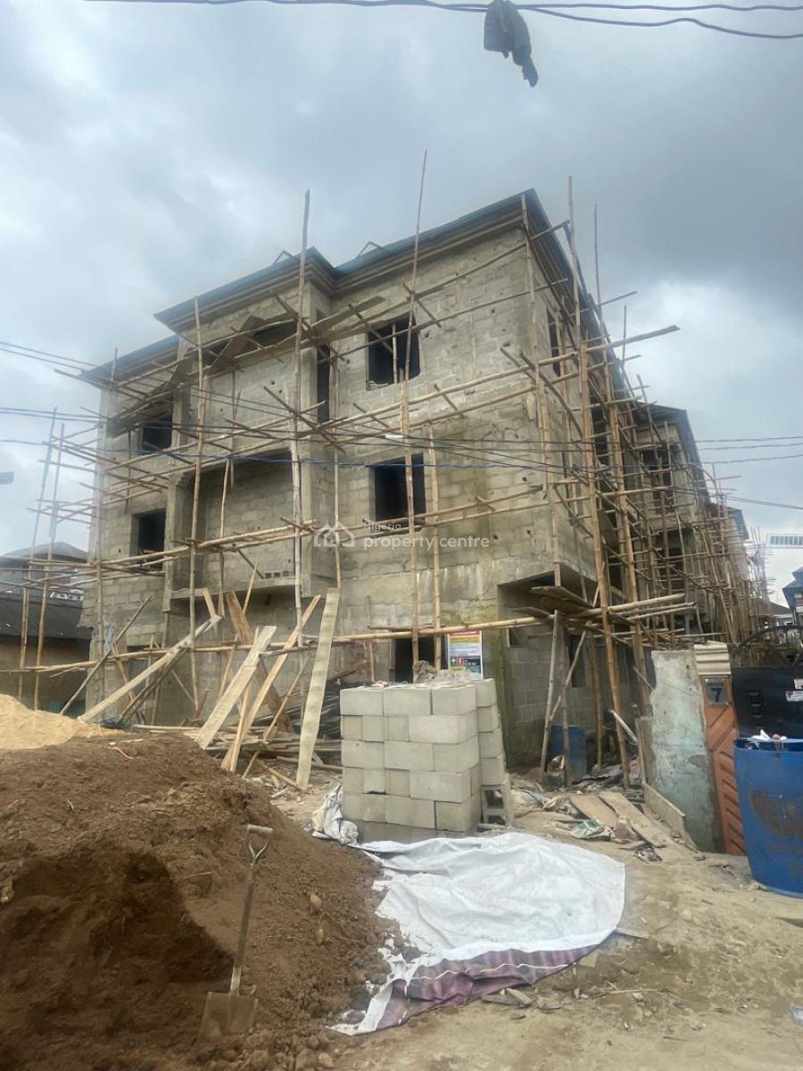 Roomself and Miniflat Lease Apartment in a Secured Street in Shomolu, Shomolu, Lagos, Block of Flats for Sale