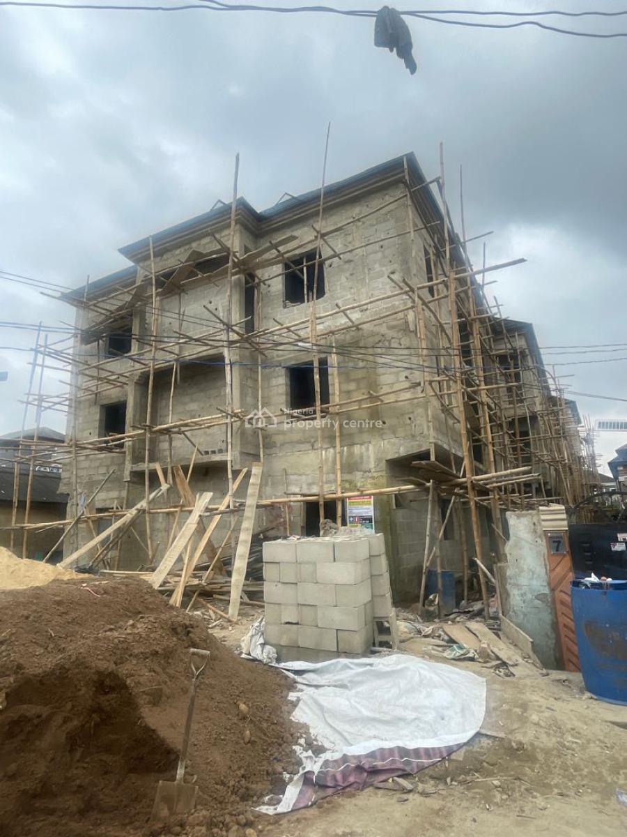 Roomself and Miniflat Lease Apartment in a Secured Street in Shomolu, Shomolu, Lagos, Block of Flats for Sale