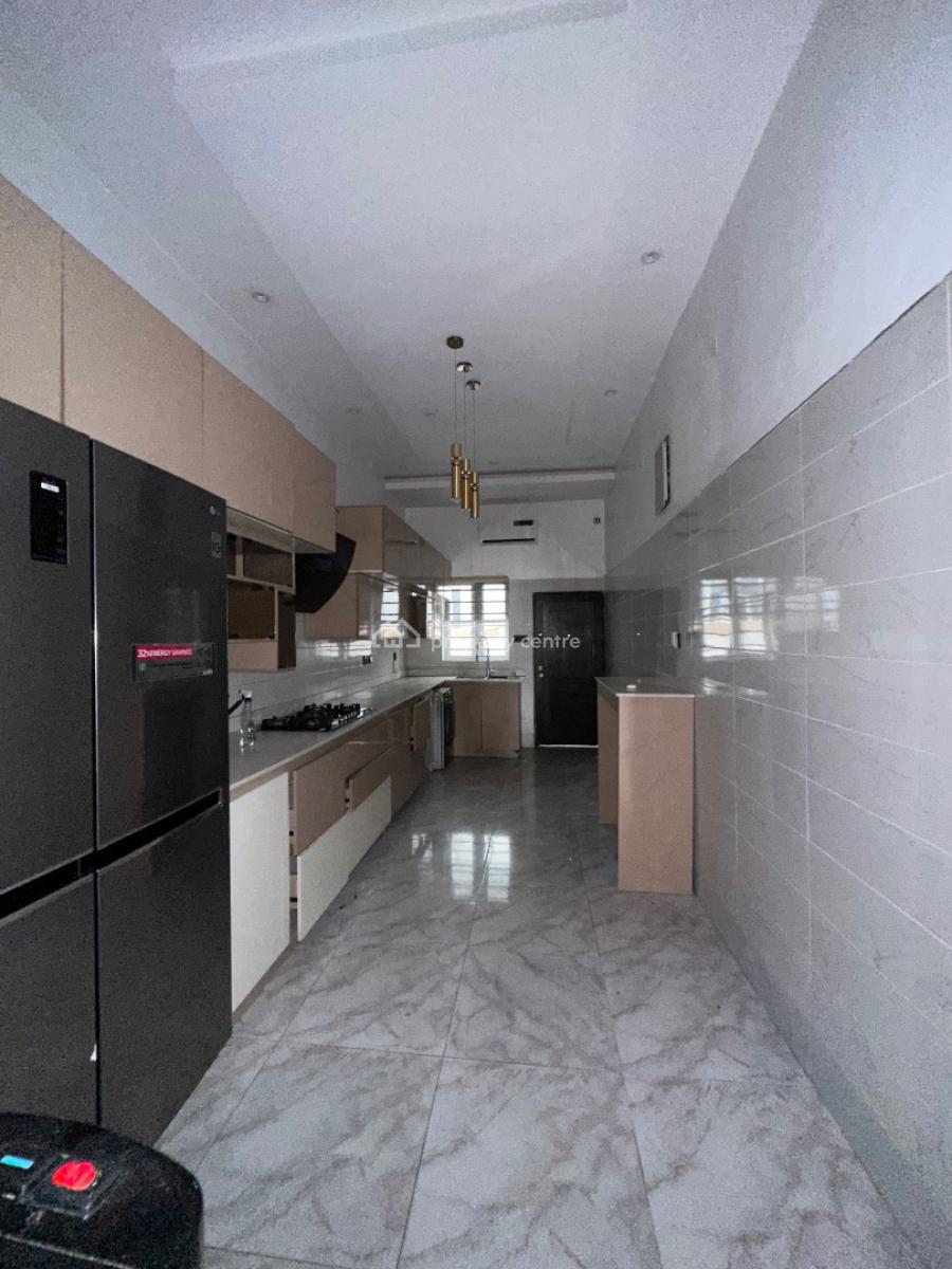 4 Bedroom Semi Detached Duplex with Bq, Osapa, Lekki, Lagos, Semi-detached Duplex for Rent