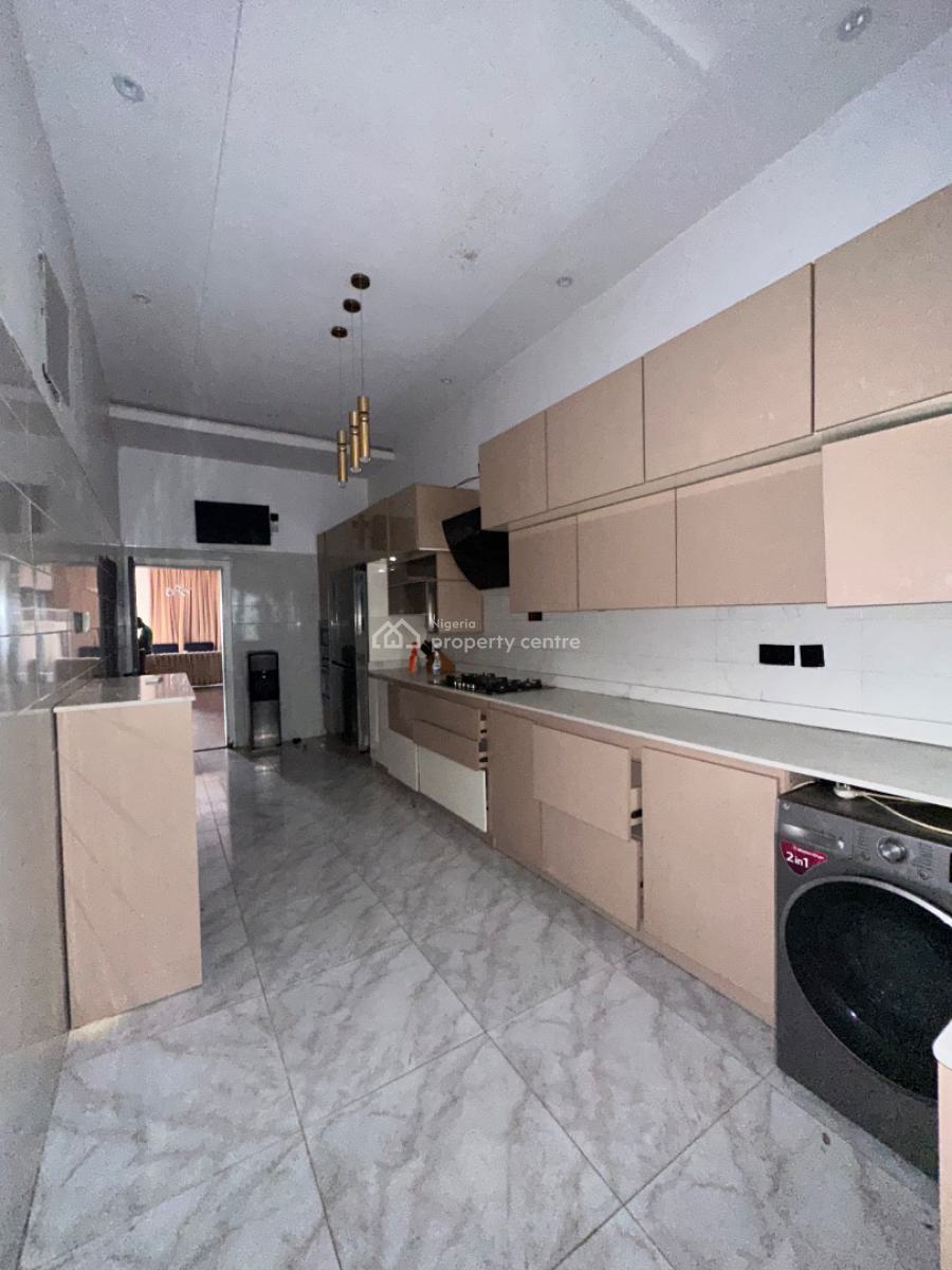 4 Bedroom Semi Detached Duplex with Bq, Osapa, Lekki, Lagos, Semi-detached Duplex for Rent