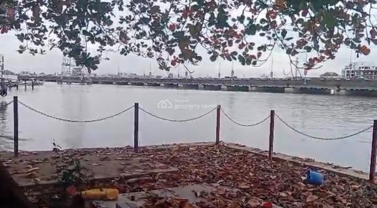 Waterfront 1,000 Sqm of Land, Lekki Phase 1, Lekki, Lagos, Land for Rent