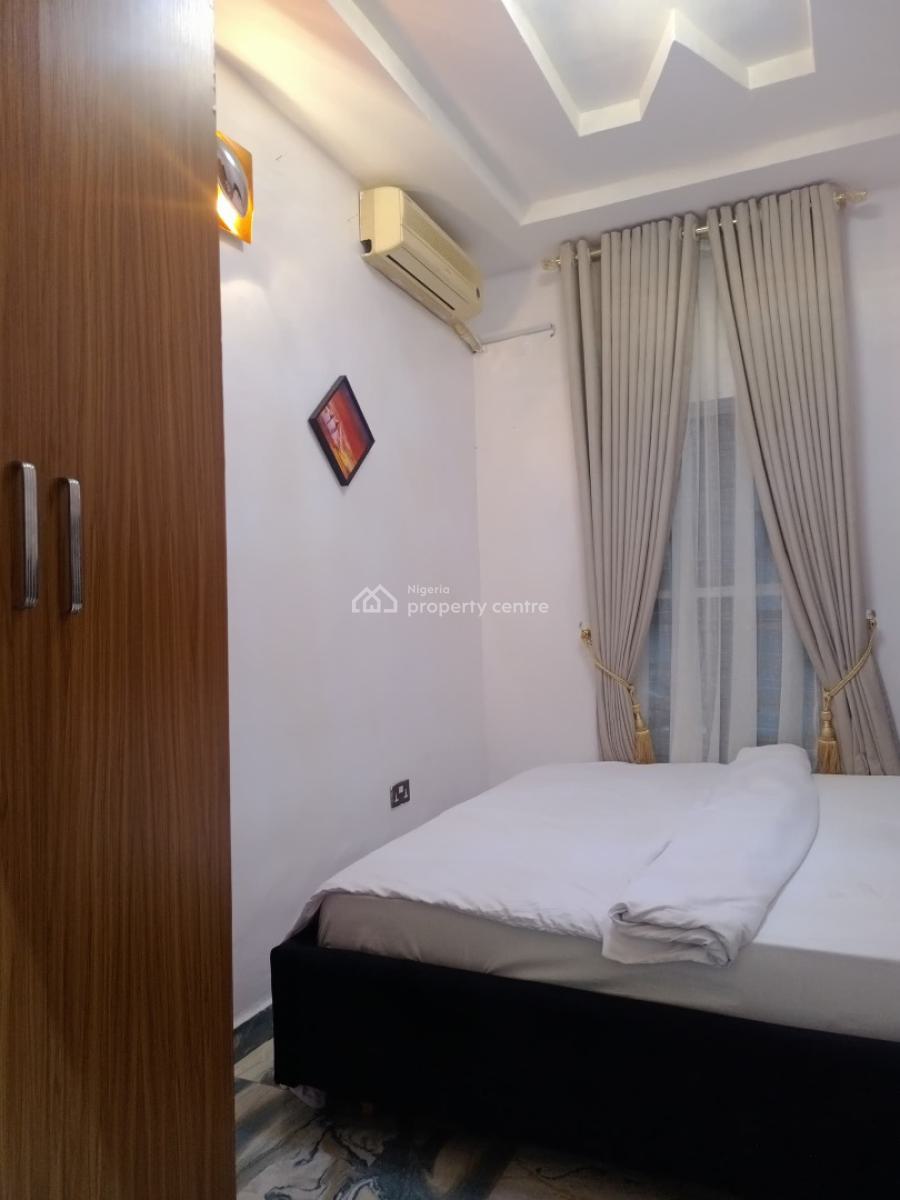 Fully Furnished Miniflat, Osapa London, Osapa, Lekki, Lagos, Mini Flat (room and Parlour) for Rent